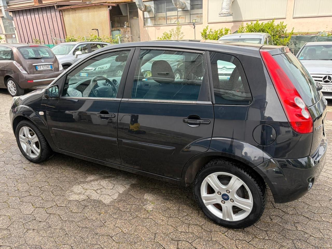 Ford Fiesta 1.2 16V 5p. Ghia*NEOPATENTATI
