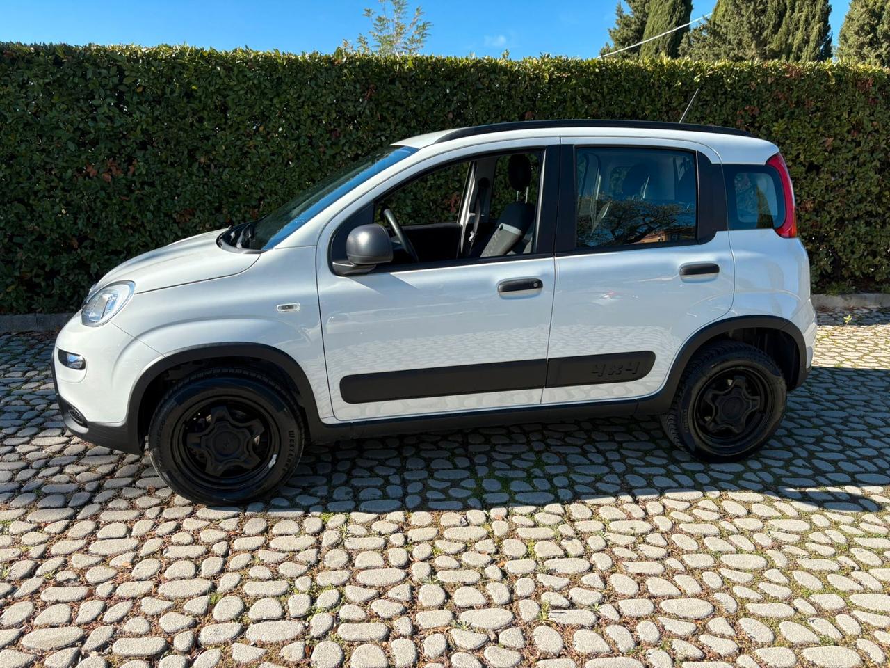FIAT Panda 0.9Turbo S&S 4x4 Eld 85 6M 4P - 2020