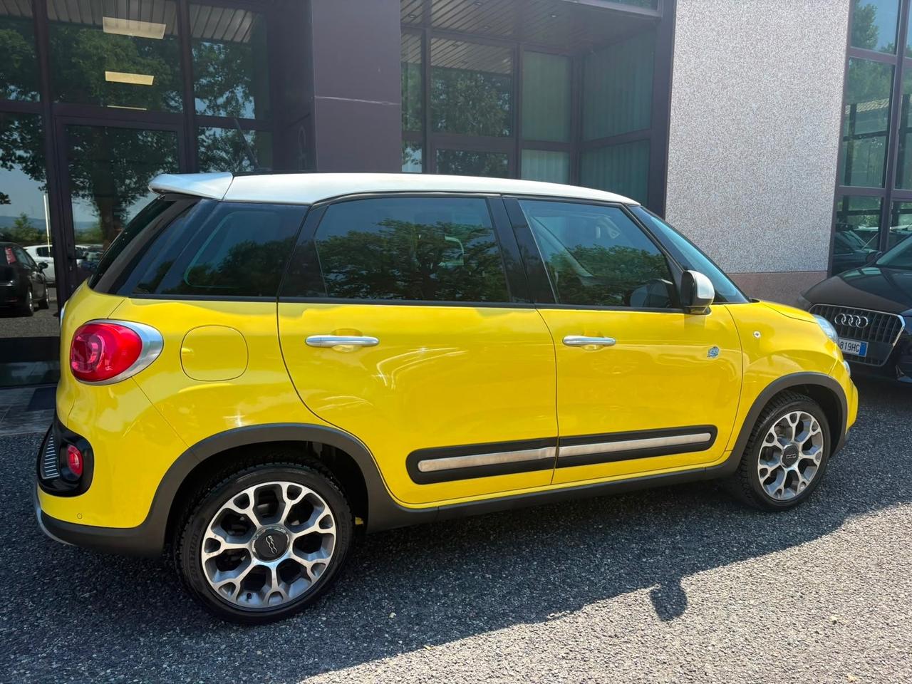 Fiat 500L 0.9 TwinAir 105 CV Trekking 2013 225.000 KM