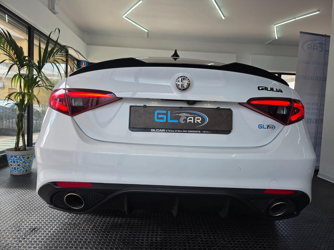 Alfa Romeo Giulia 2.2jtdm AT8 2017 99000km