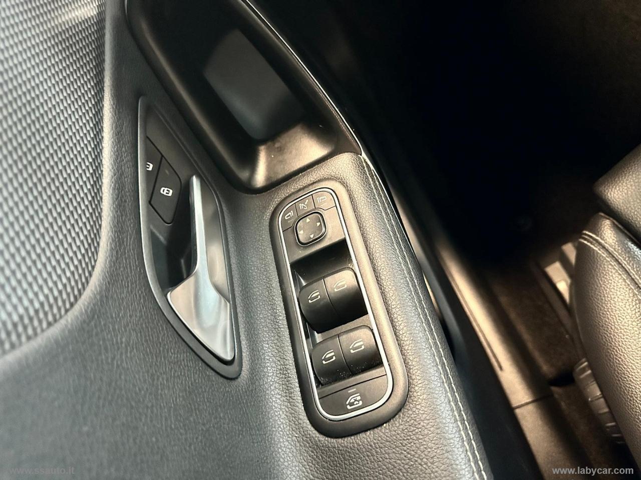 MERCEDES-BENZ A 180 d Automatic Premium