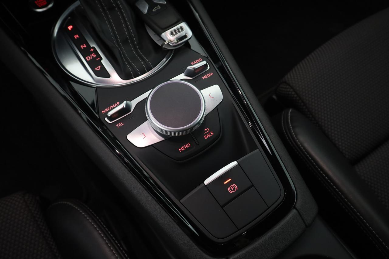 AUDI TT 3ª serie TT Coupé 40 TFSI S tronic