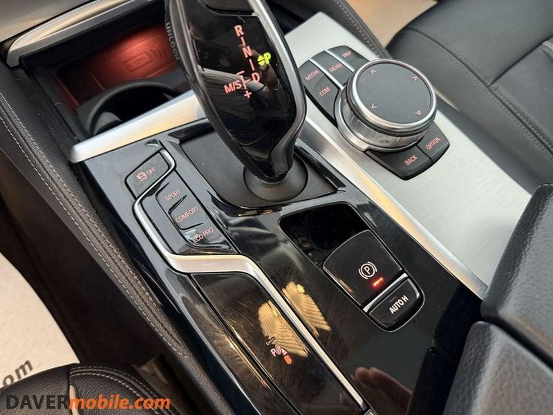 BMW Serie 5 520d 48V Touring Luxury TETTO PAN