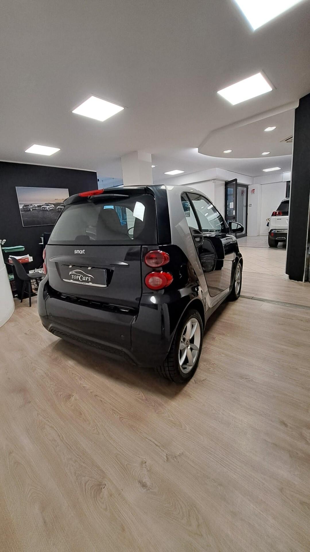 Smart ForTwo 1000 62 kW coupé passion