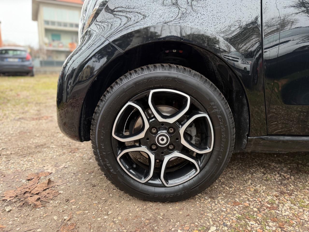 Smart ForFour 70 1.0 twinamic Passion NEOPATENTATI