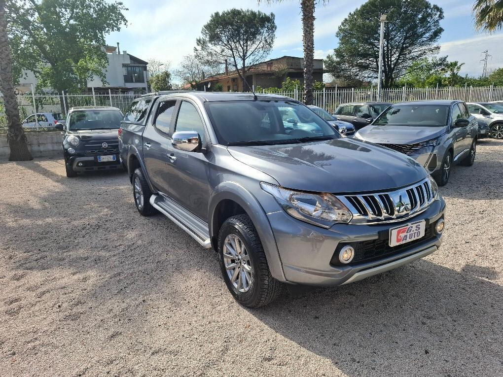 Mitsubishi L200 2.4 DI-D/154CV Double Cab Invite
