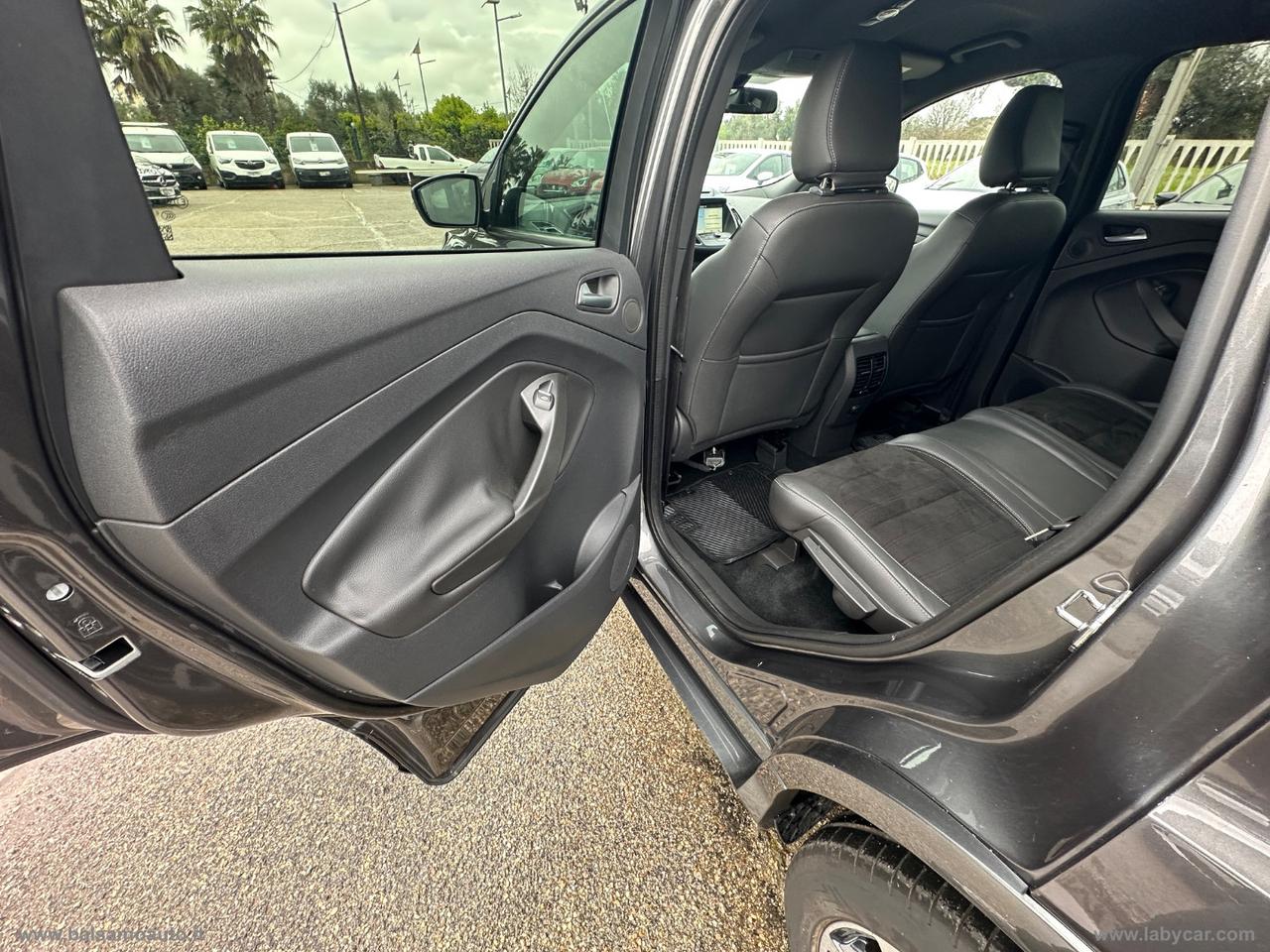 FORD Kuga 1.5 TDCI 120 CV S&S 2WD ST-Line