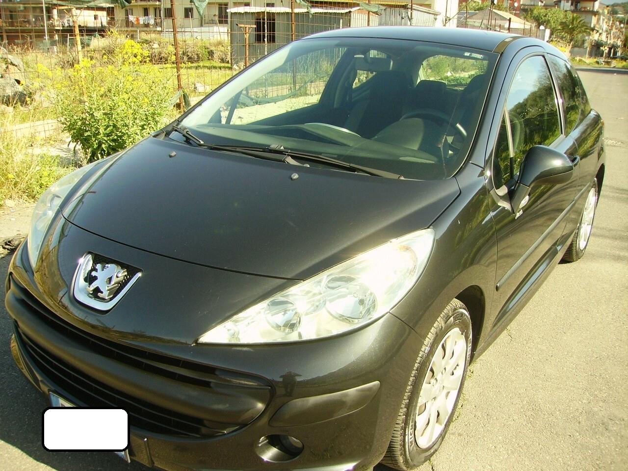 Peugeot 207 1.4HDI A-F-F-A-R-O-N-E 2007
