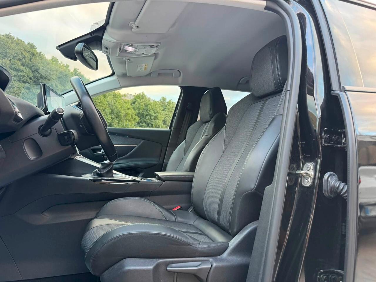 Peugeot 3008 BlueHDi 130 S&S Allure Pack