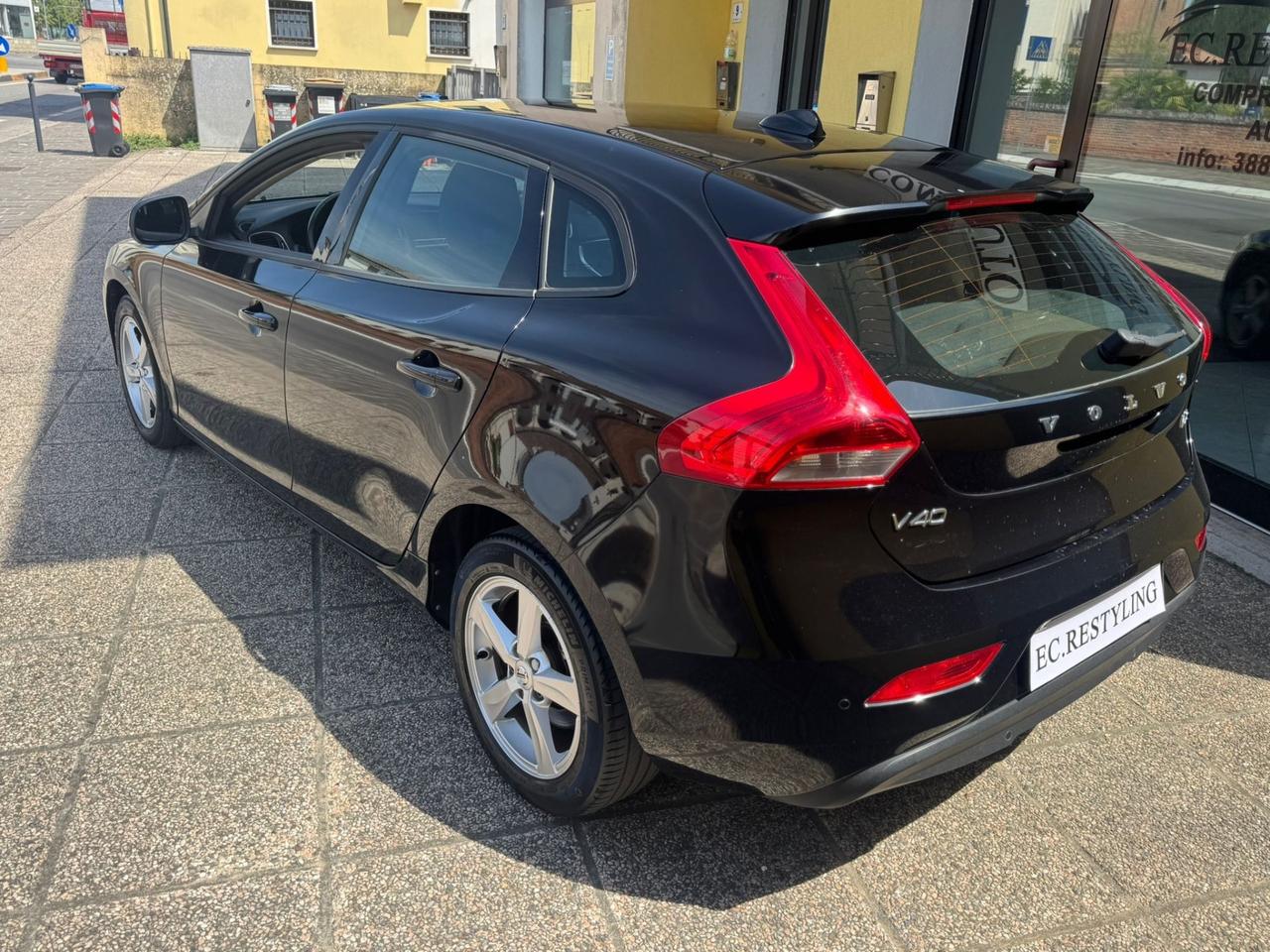 Volvo V40 D2 2.0 120cv 2017