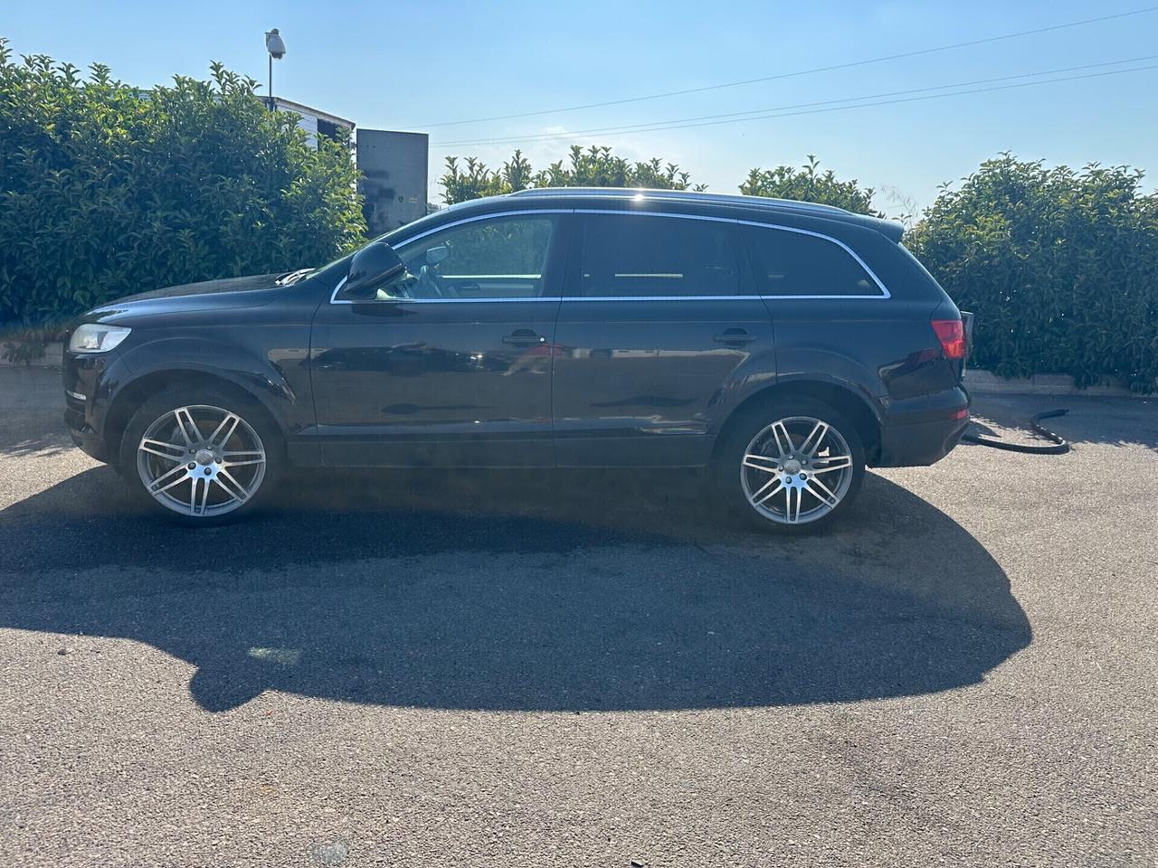 Audi Q7 3.0 V6 TDI 240 CV Tetto