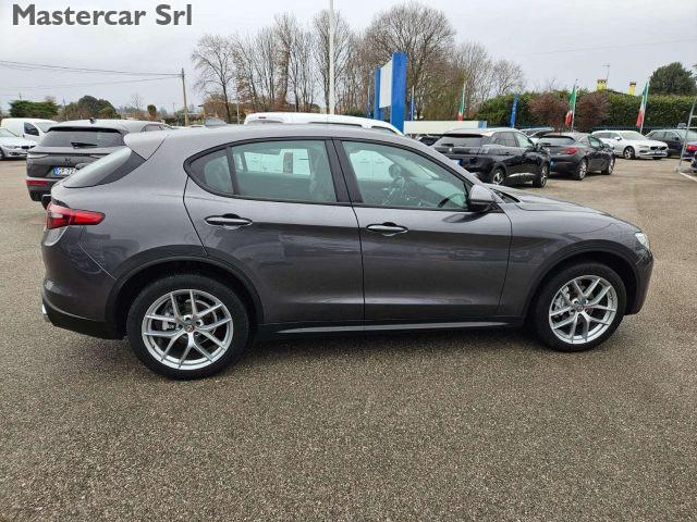 ALFA ROMEO Stelvio 2.2 t 210cv AT8 Q4 Executive - 20" - FK565XX