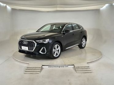 Audi Q3 I 2019 Sportback Diesel Sportback 40 2.0 tdi S line edition quattro 200