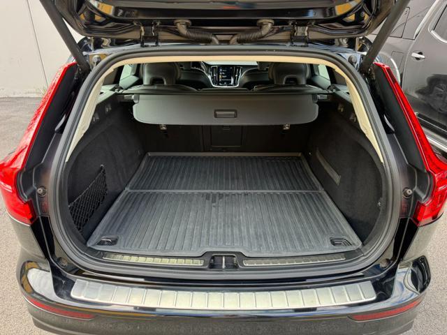 VOLVO V60 Cross Country D4 AWD Geartronic Business Plus