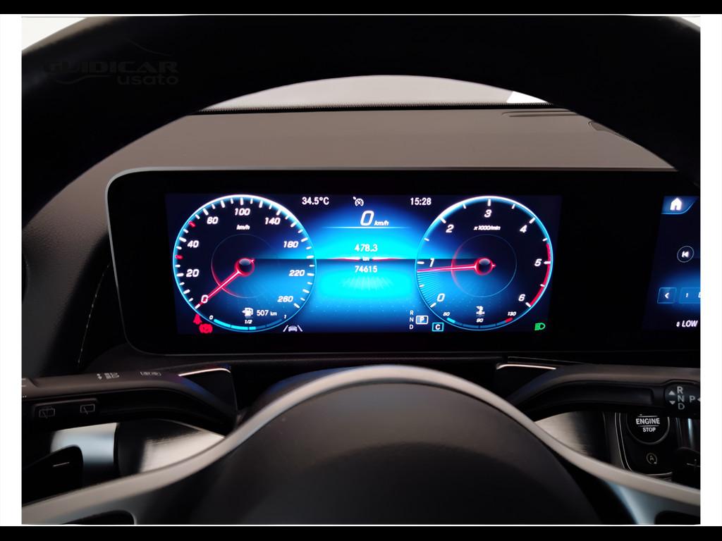 Mercedes-Benz GLB - X247 2019 - GLB 180 d Sport auto