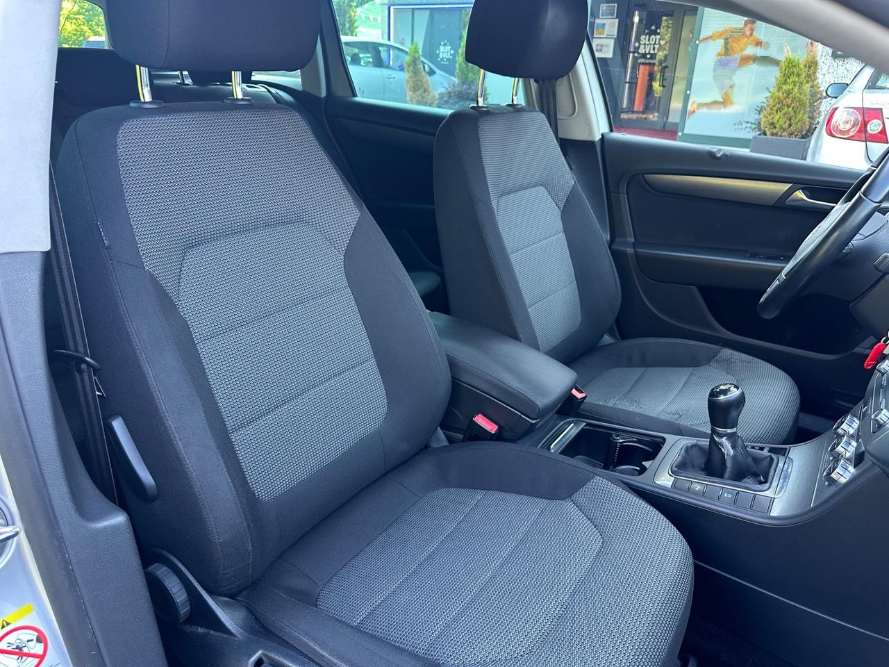 Volkswagen Passat Var. 2.0 TDI Highline* C.D OK *