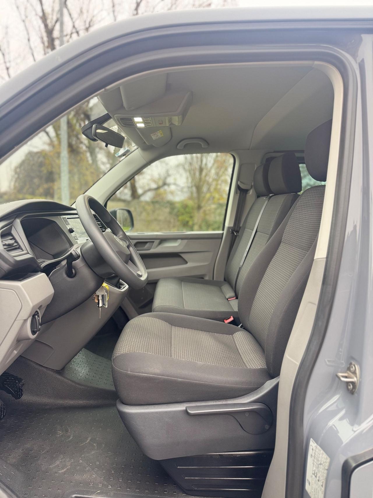 VOLKSWAGEN CARAVELLE T6.1 2.0 TDI 9 POSTI 2023