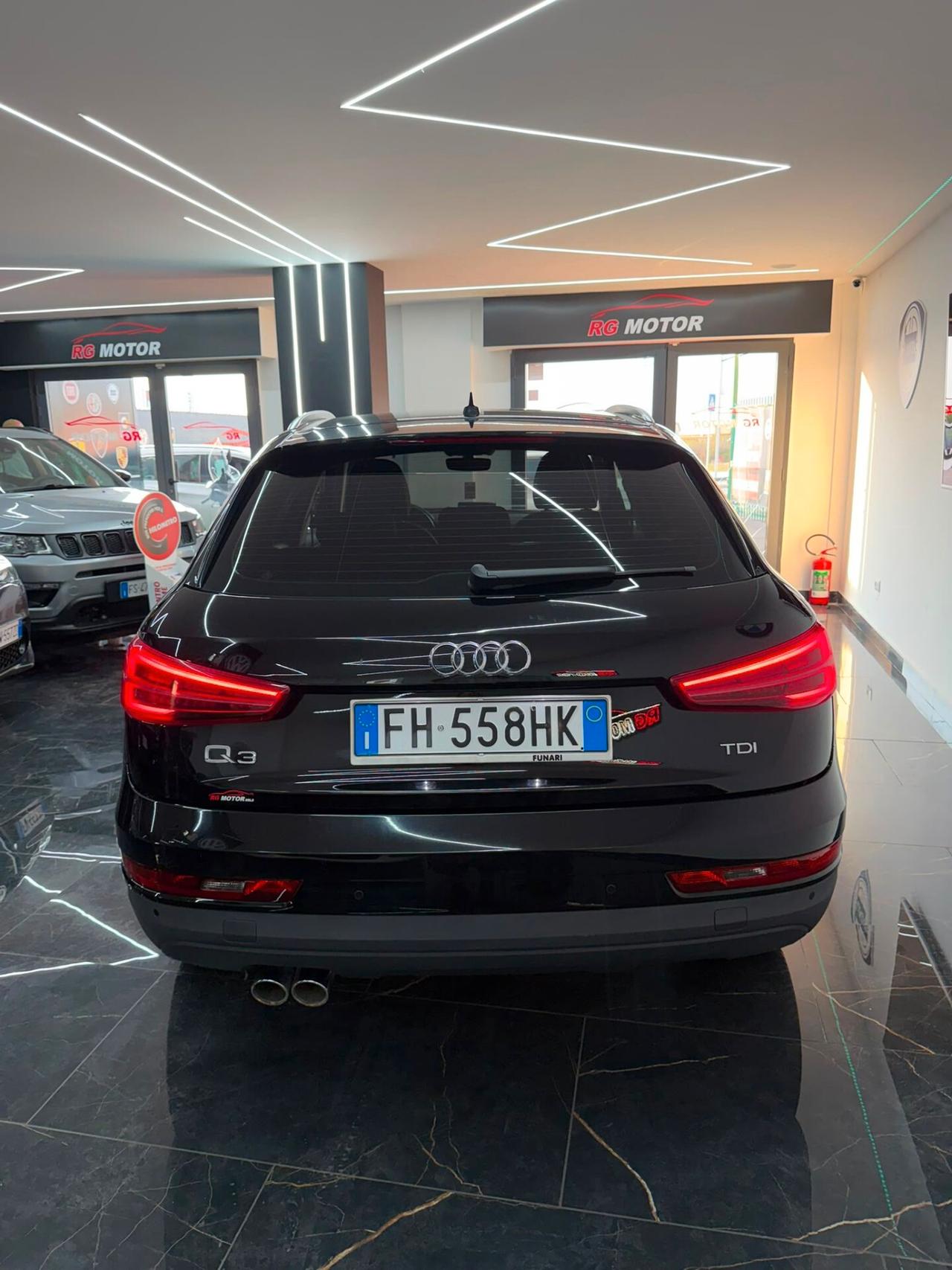 Audi Q3 2.0 TDI 120 CV S tronic Sport