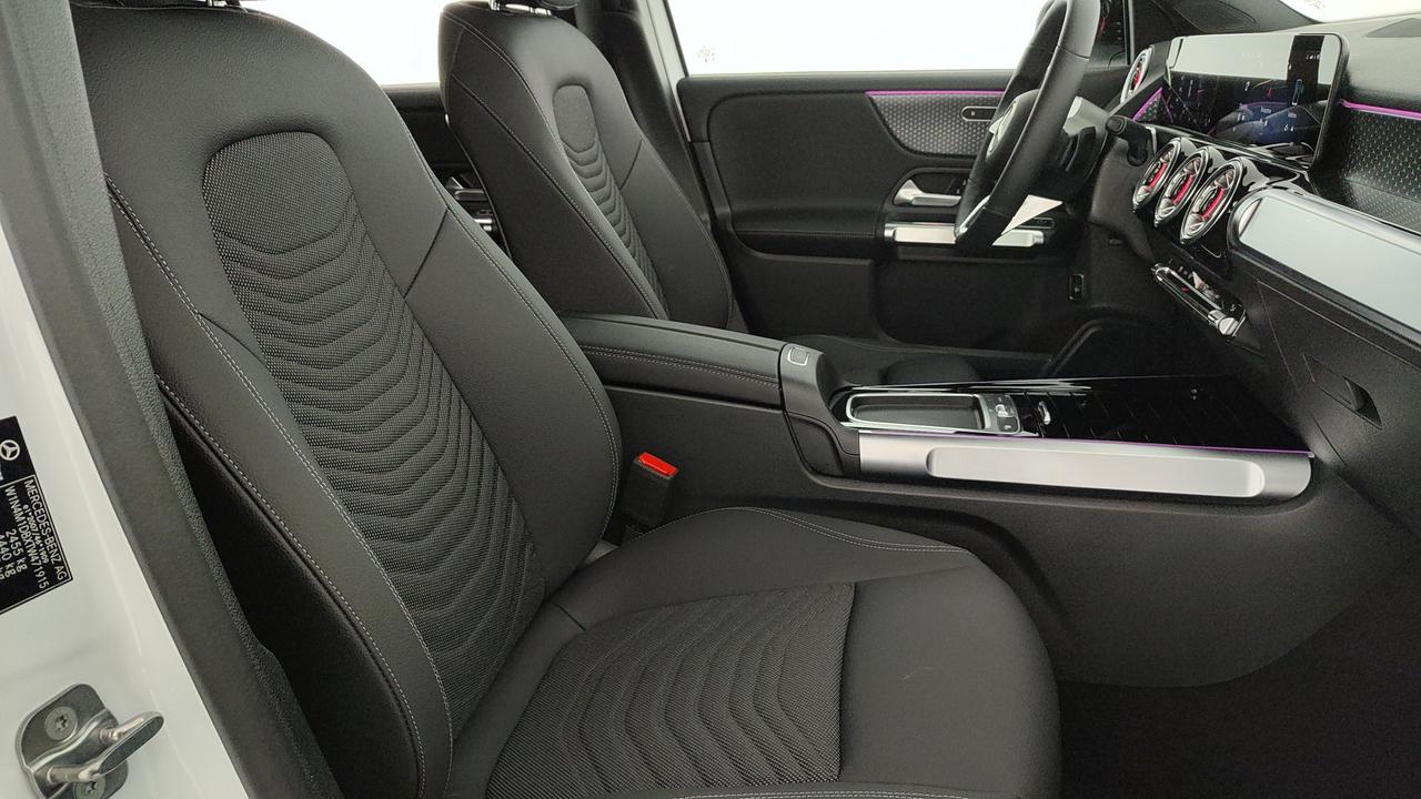 Mercedes-Benz GLB 200 d 4MATIC