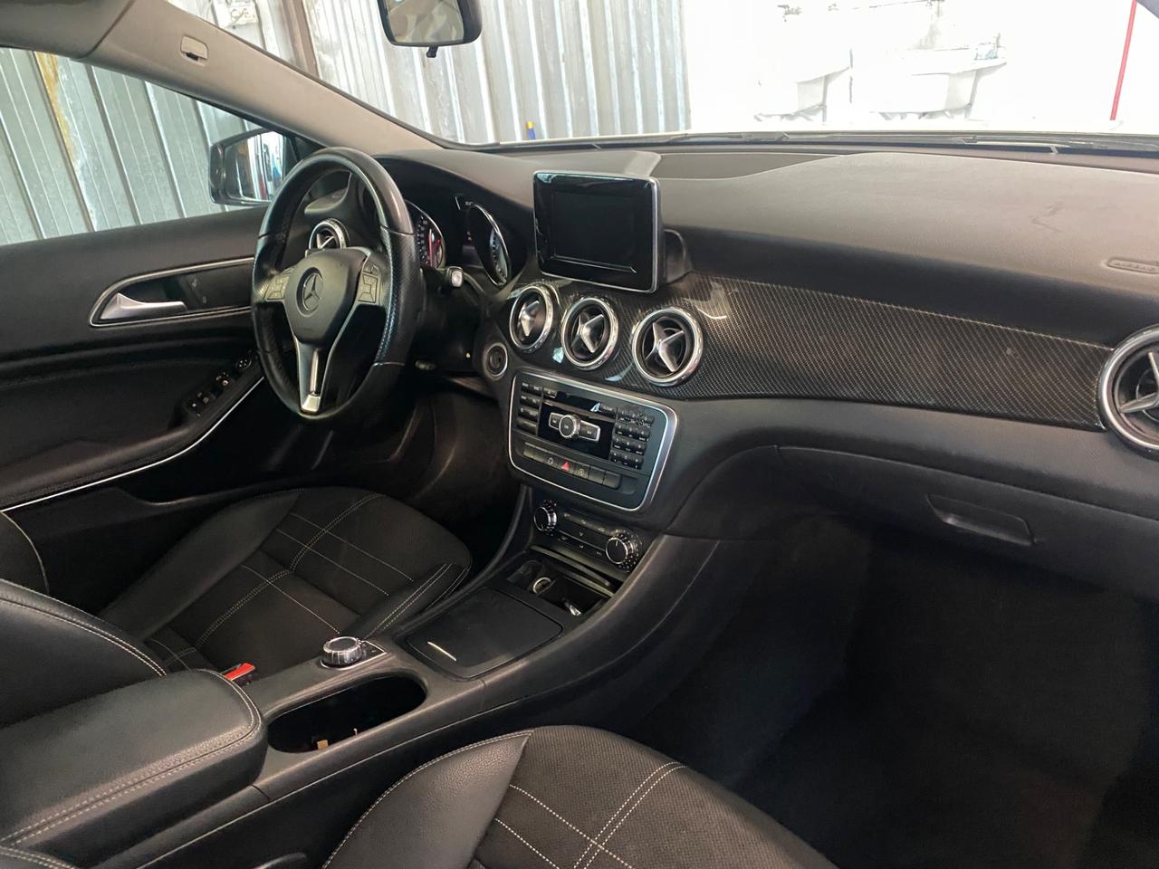 Mercedes-benz GLA 180 GLA 180 d Automatic Sport euro 6
