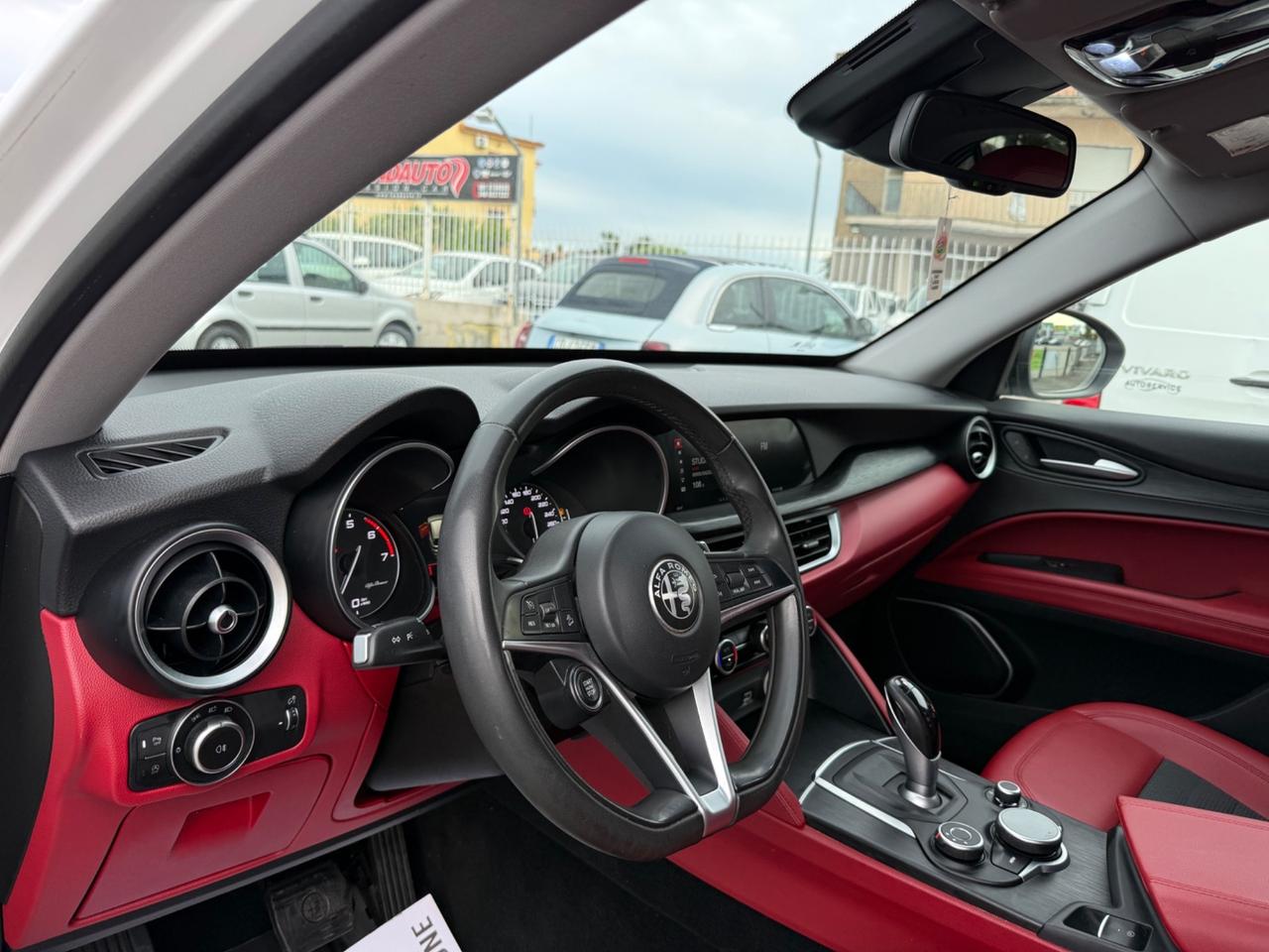 Alfa Romeo Stelvio 2.0 Turbo 200 CV AT8 Q4 Super
