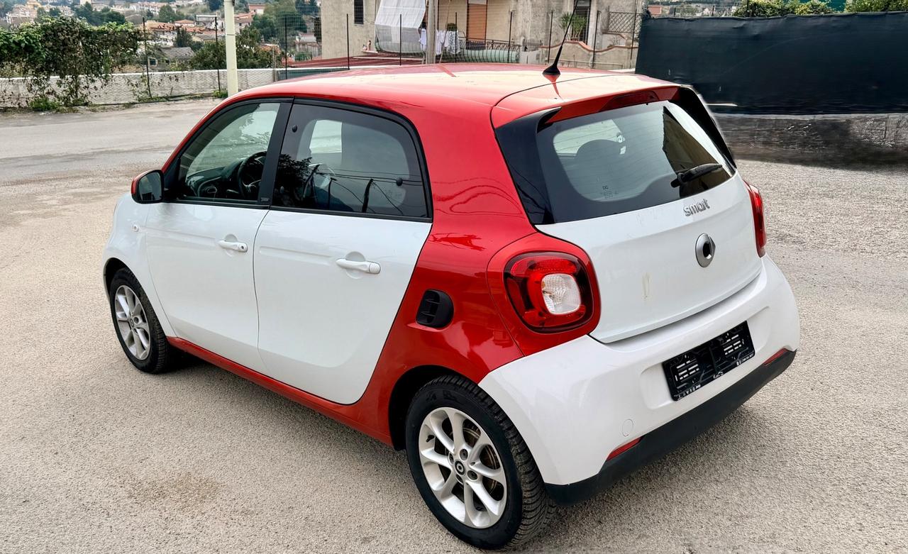 Smart ForFour Automatica