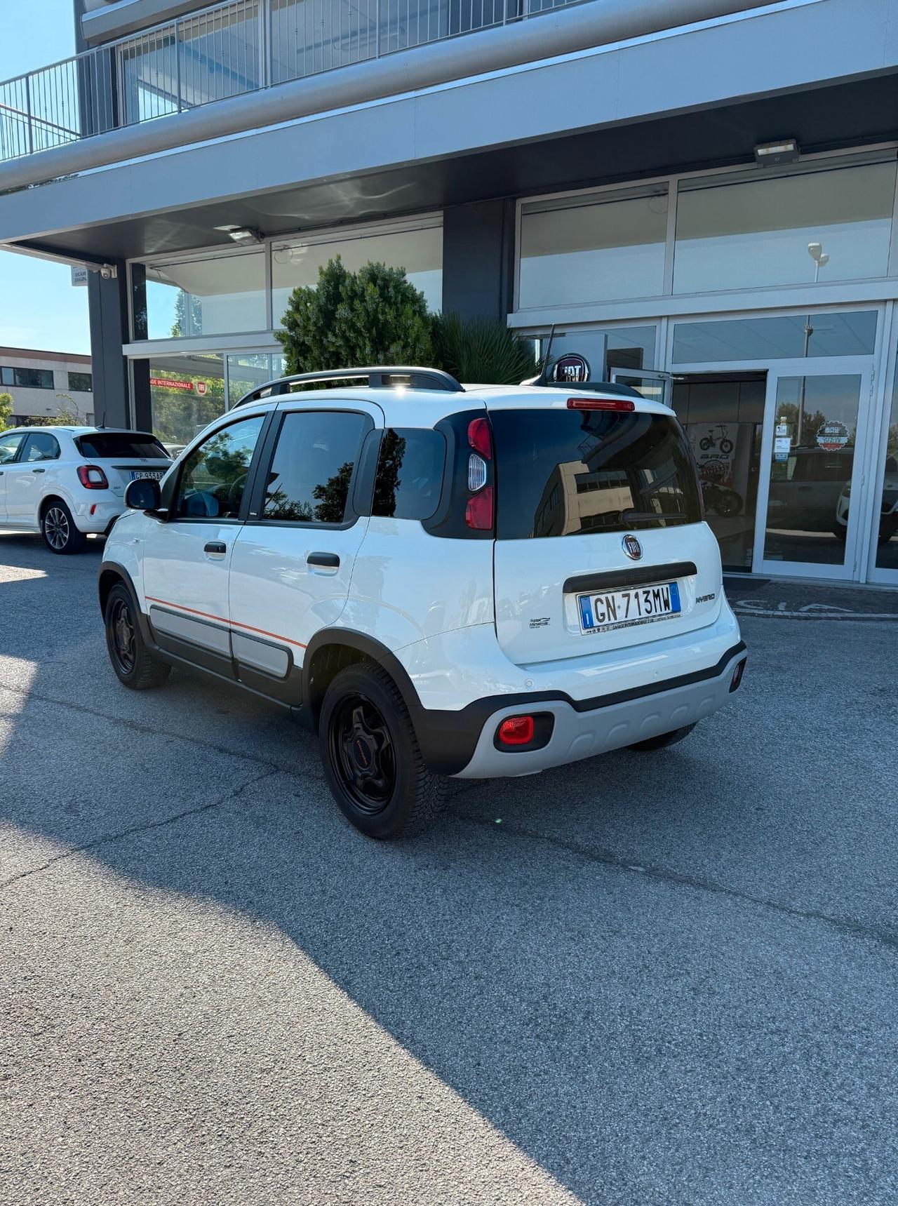Fiat Panda 1.0 FireFly S&S Hybrid Garmin