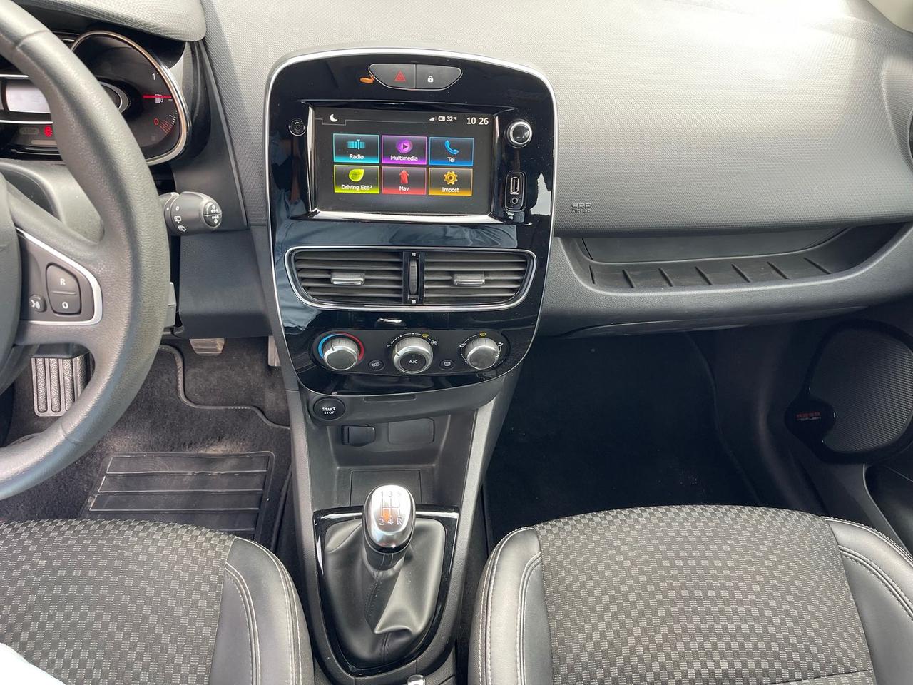Renault Clio Moschino Zen 0.9 TCe 90 LPG #12174
