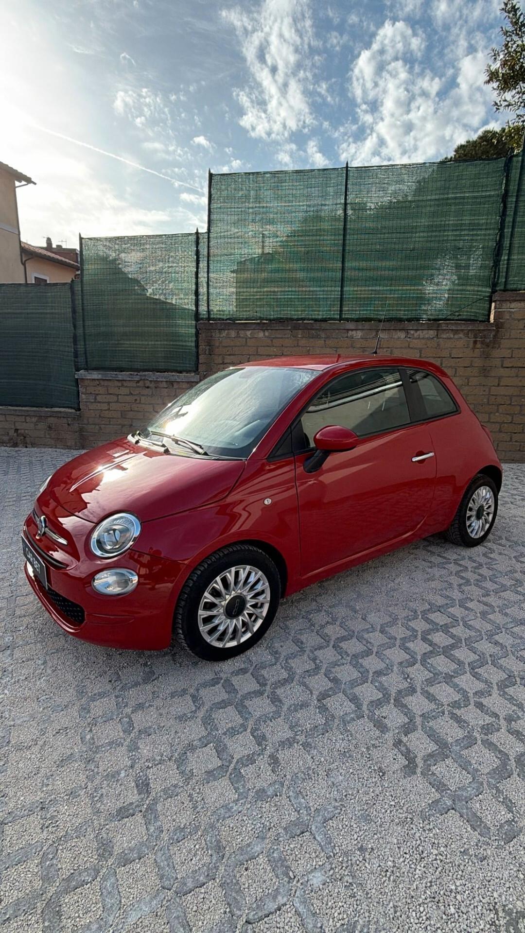Fiat 500 1.0 Hybrid Red