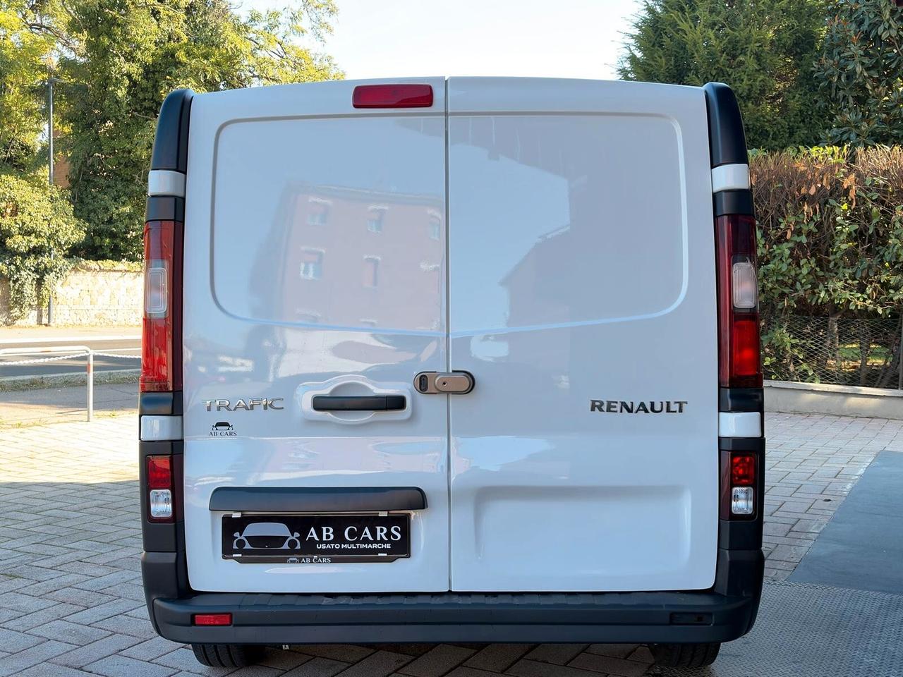 Renault Trafic 2.0 dci 110 CV Start L1 H1 2022 Km 76 000 EURO 6D