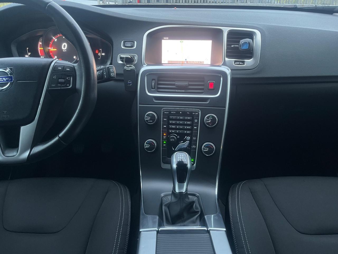 Volvo V60 D2 Kinetic Euro 6