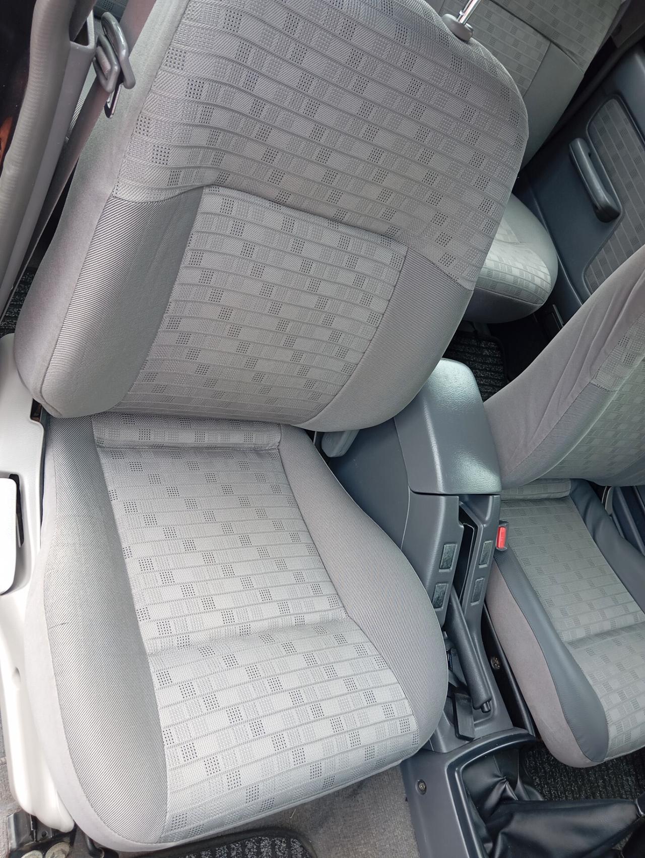 Nissan Navara 2.5 dCi 4 porte Double Cab Permute 4X4 133CV