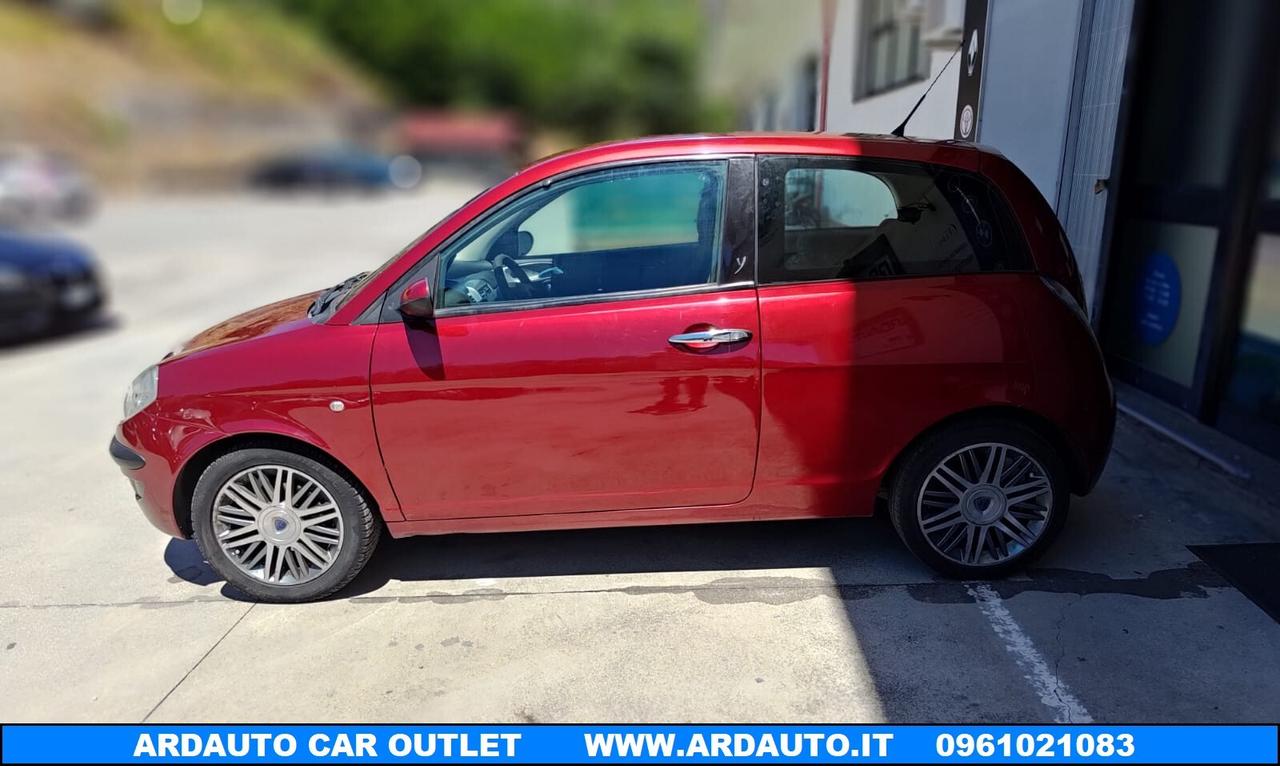 Lancia Ypsilon 1.2 Moda Milano