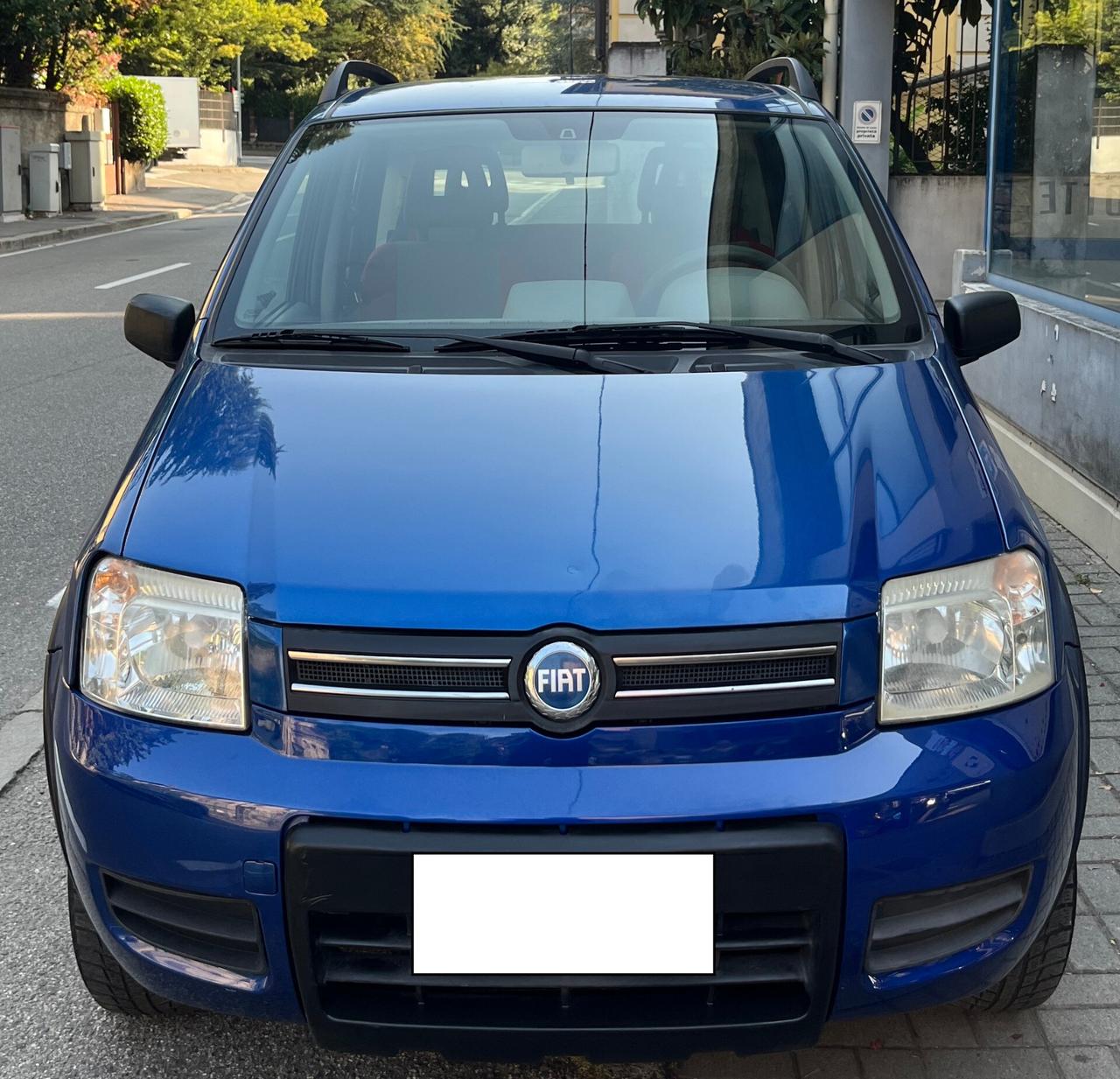 FIAT PANDA 1.2 BENZINA 4x4 - ANCHE PER NEOPATENTATI