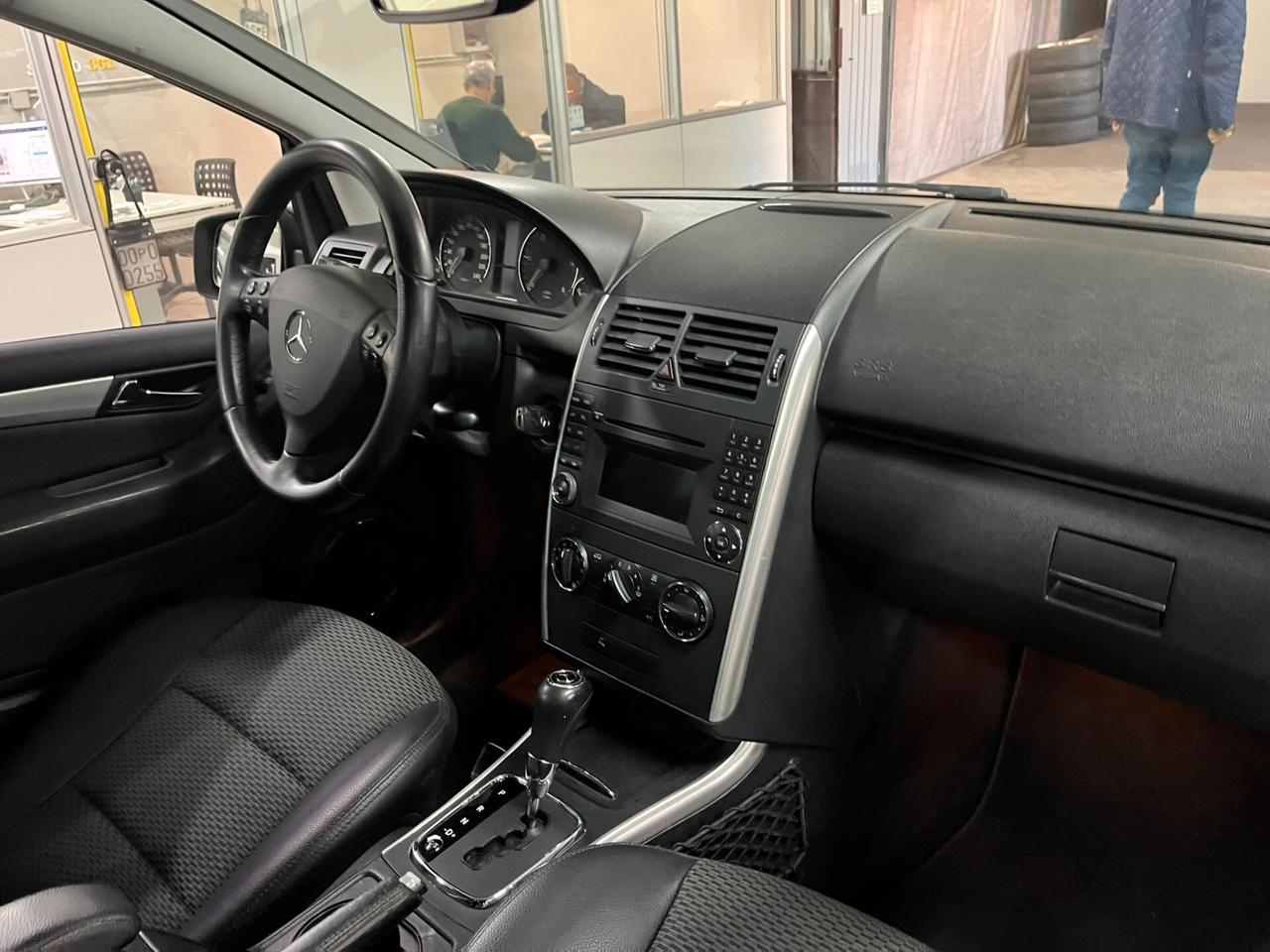 Mercedes-benz A 180 CDI cambio automatico!!