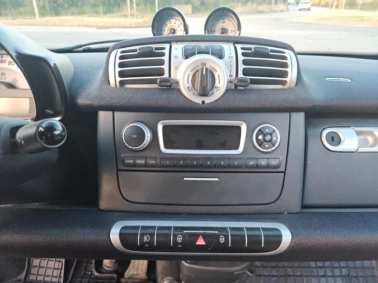 Smart ForTwo 1000 52 kW MHD coupé passion