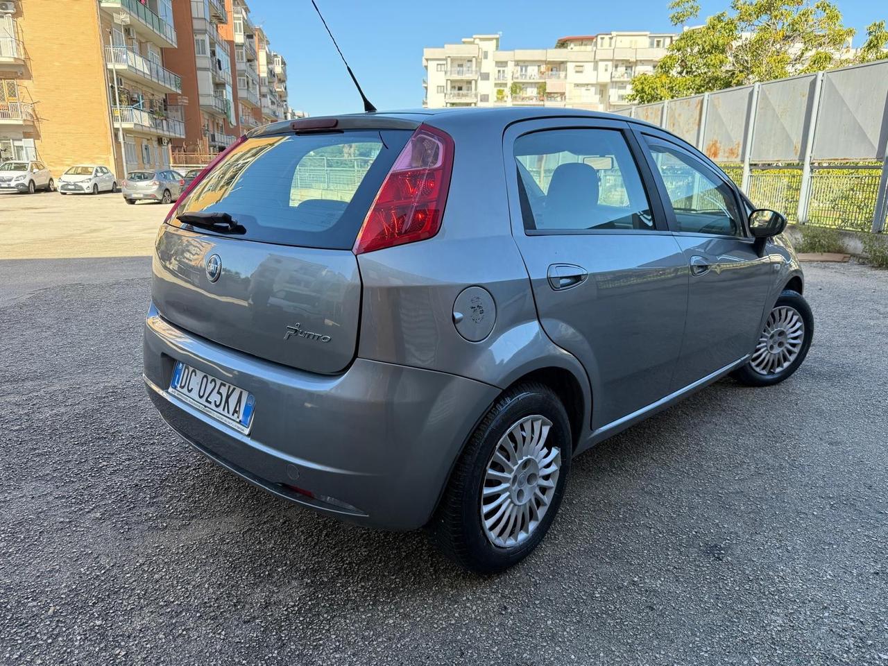 Fiat Grande Punto 1.3 MJT 90 CV 5 porte Dynamic IN OTTIME CONDIZIONI