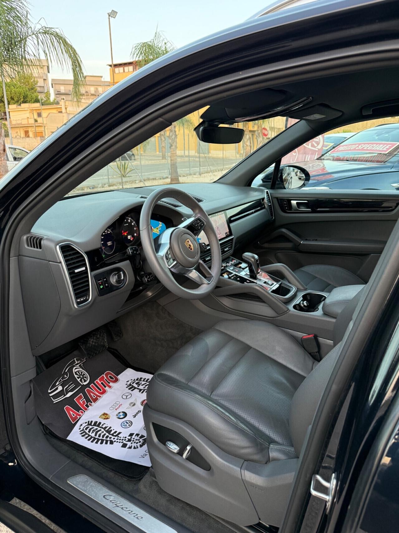 Porsche Cayenne 3.0 V6