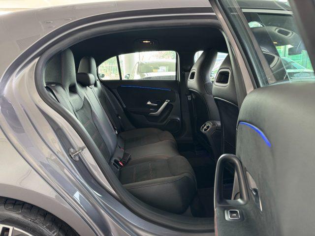 MERCEDES-BENZ A 200 163cv Automatic Premium AMG
