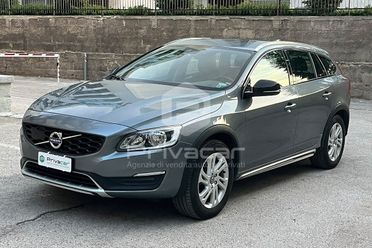 VOLVO V60 Cross Country D3 Geartronic