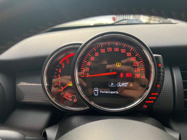 MINI Cooper D 1.5 Cooper Cmbio aut fari led D Hype 5p da?179,00