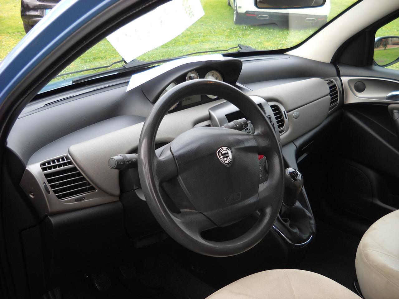 Lancia Ypsilon 1.3 Multijet 16V