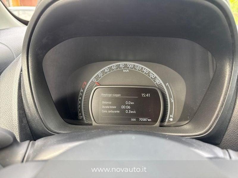 Toyota Aygo X Aygo X 1.0 Active 72cv