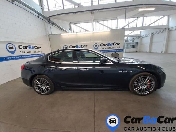 Maserati Ghibli 3.0 benzina 330 CV ( benzina )