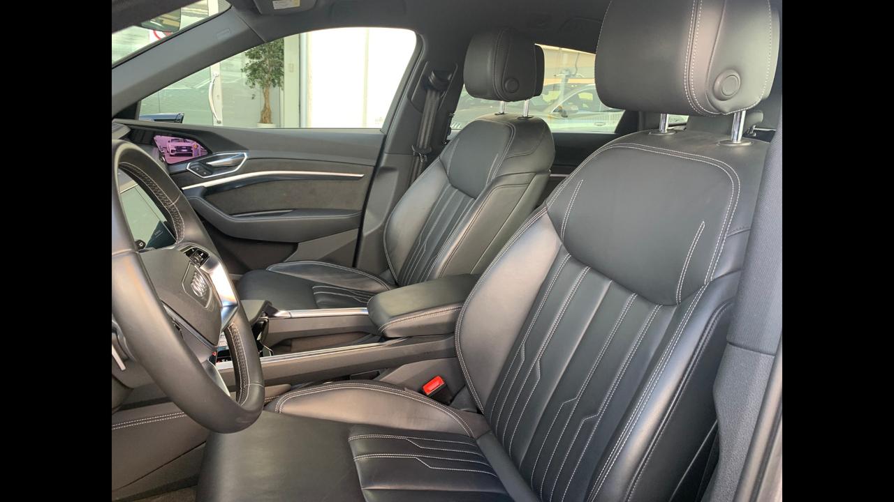 Audi E-TRON 265