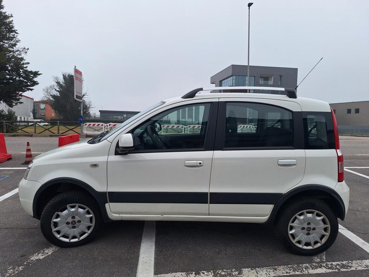 Fiat Panda 1.2benzina 4x4 Pochi km 2012