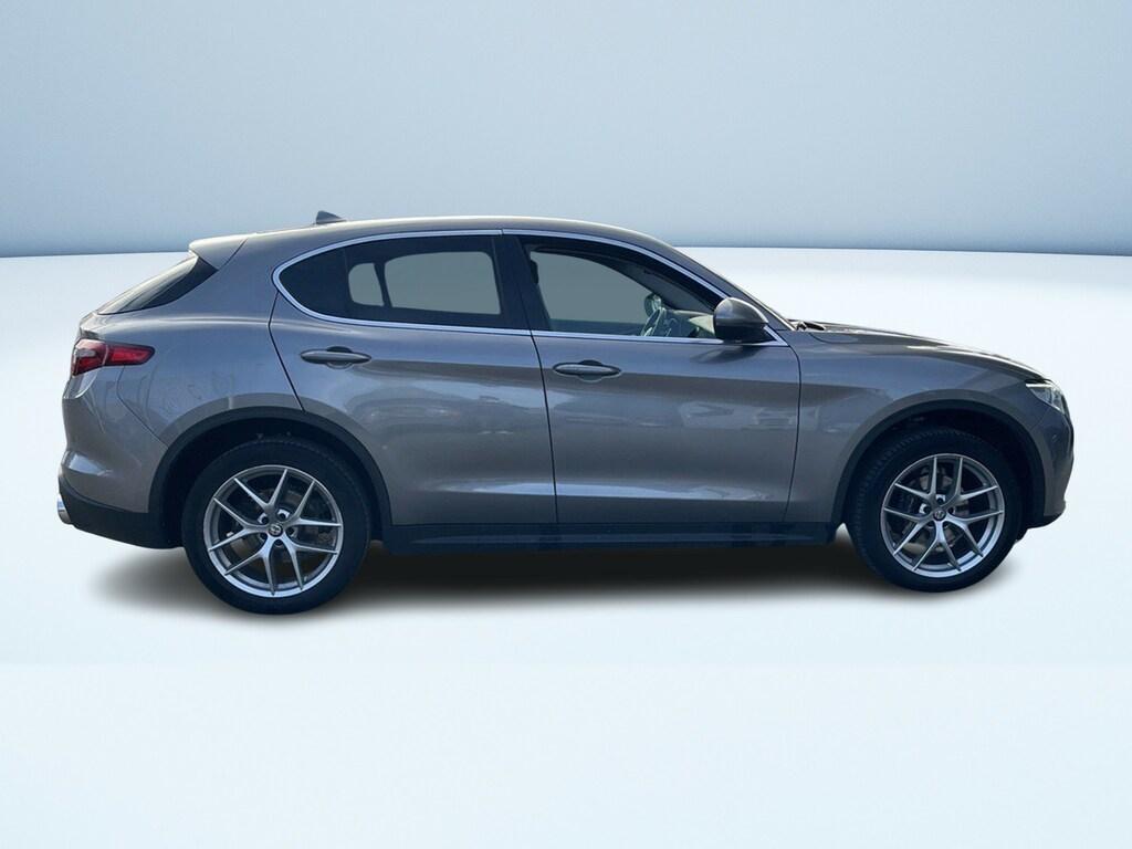 Alfa Romeo Stelvio 2.0 Turbo First Edition Q4 Auto