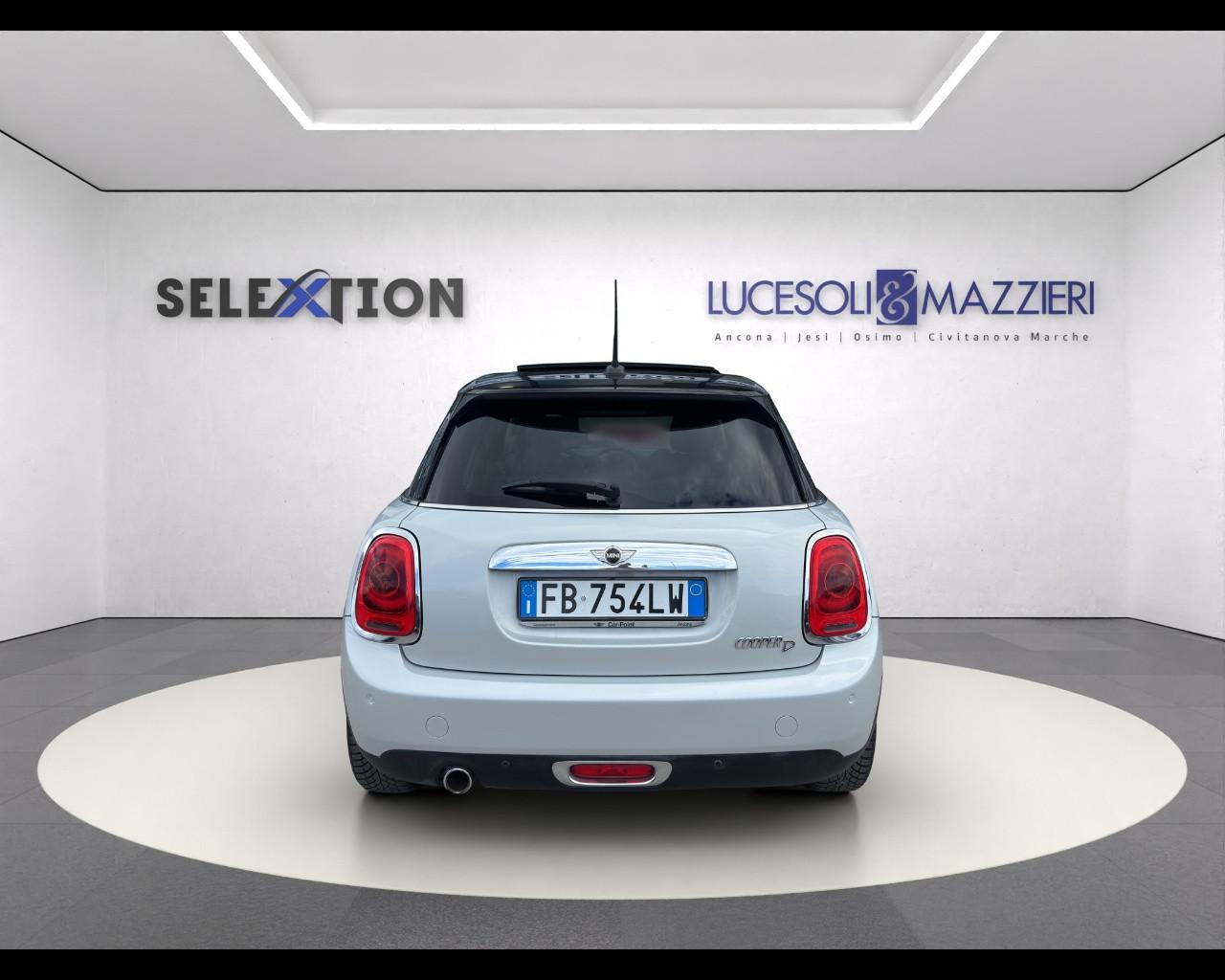 MINI Mini 5 porte (F55) - Mini 1.5 Cooper D Business 5 porte