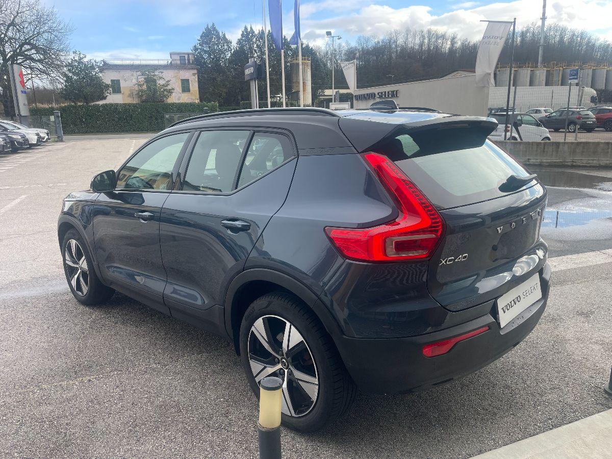 VOLVO - XC40 - T4 Recharge automatico Plus Dark
