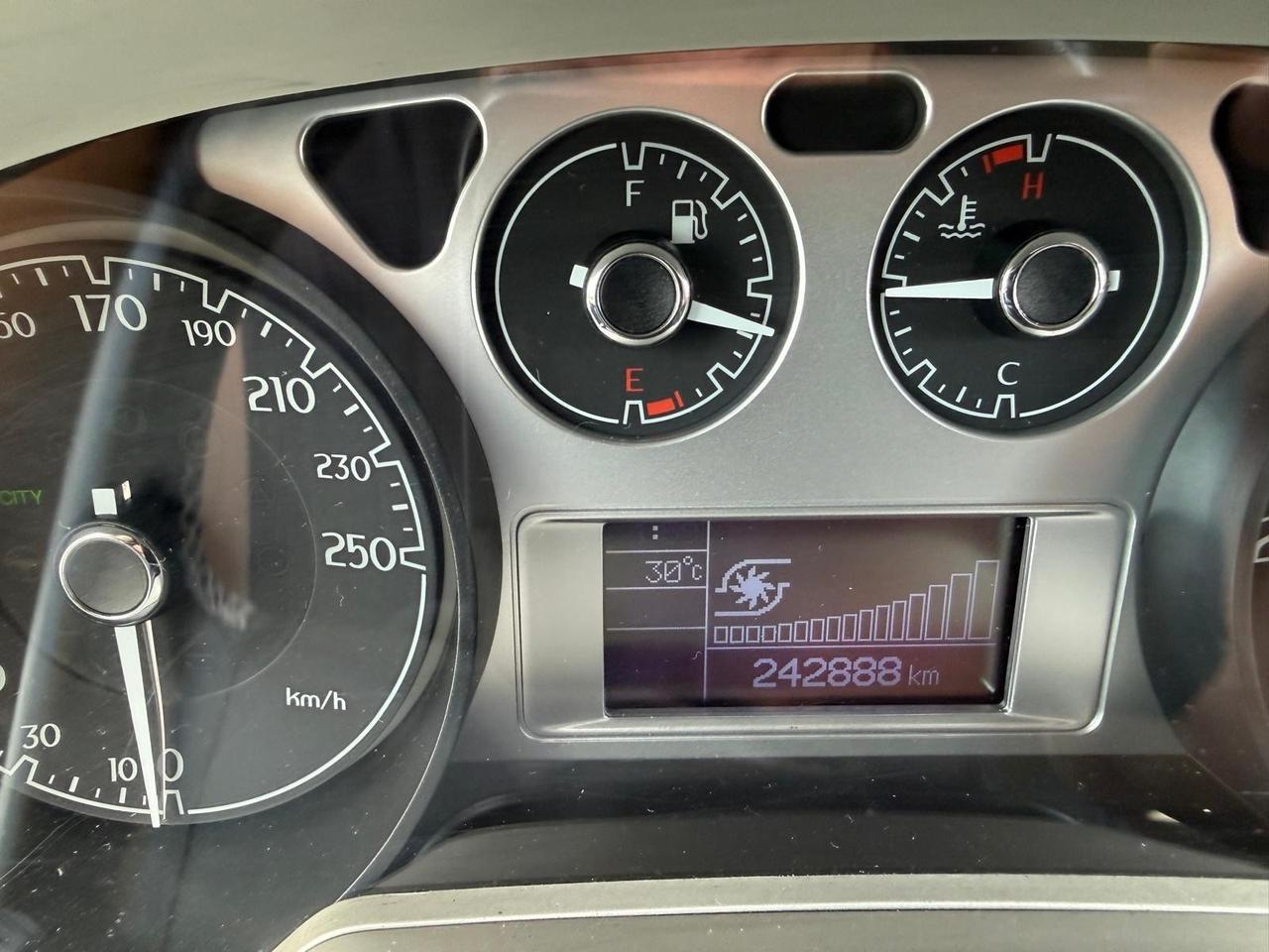 Lancia Delta 1.6 MJT DPF Business